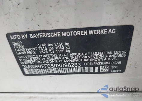 2024 BMW 3 Series 330I xDrive z USA, uszkodzony, nr VIN 3MW89FF05R8D96283